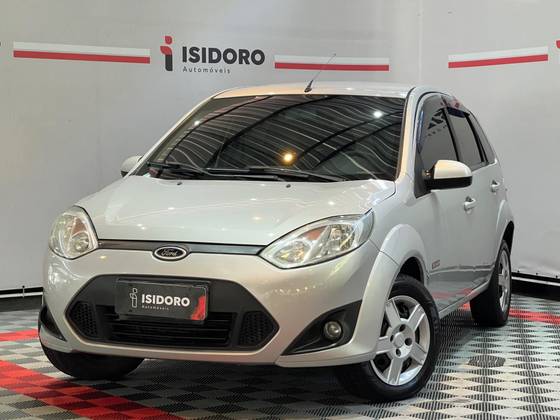 FORD FIESTA 1.6 MPI CLASS HATCH 8V FLEX 4P MANUAL FORD FIESTA 1.6 MPI CLASS HATCH 8V FLEX 4P MANUAL